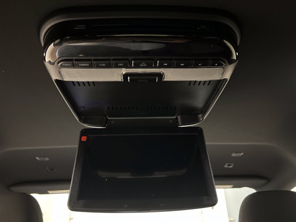 Used 2019 Chrysler Pacifica Touring Plus w/ S Appearance Package FWD image 21