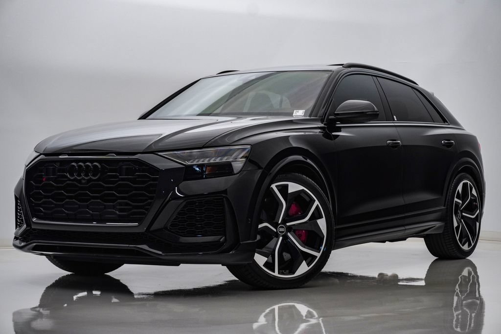 Used 2022 Audi RS Q8 AWD/4WD video 1