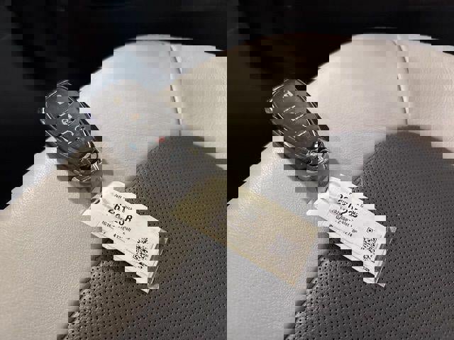 Used 2020 Chevrolet Bolt Premier w/ Infotainment Package image 30