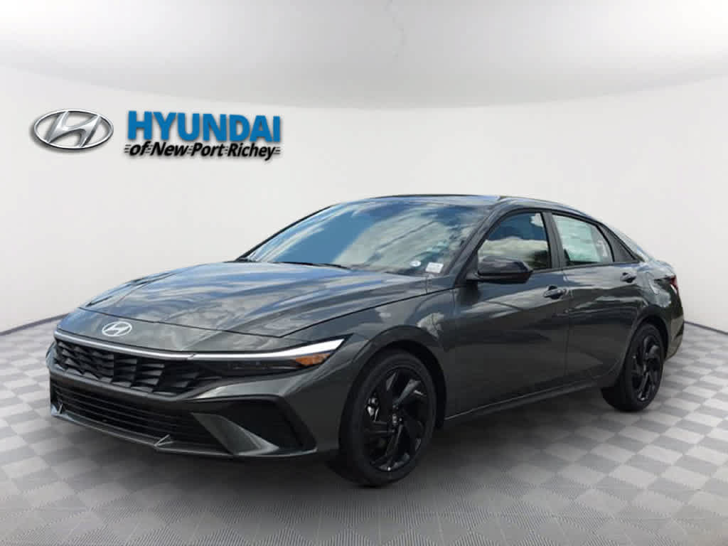 New 2026 Hyundai Elantra SEL Sport FWD image 1