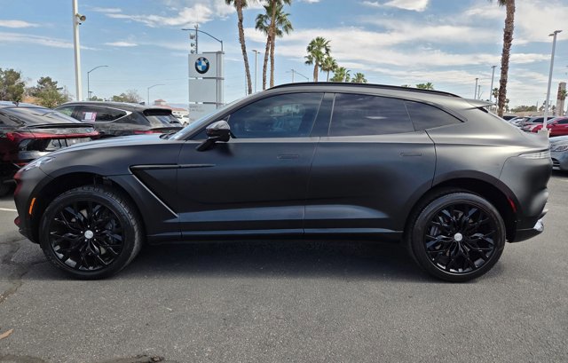 Used 2021 Aston Martin DBX AWD/4WD image 9