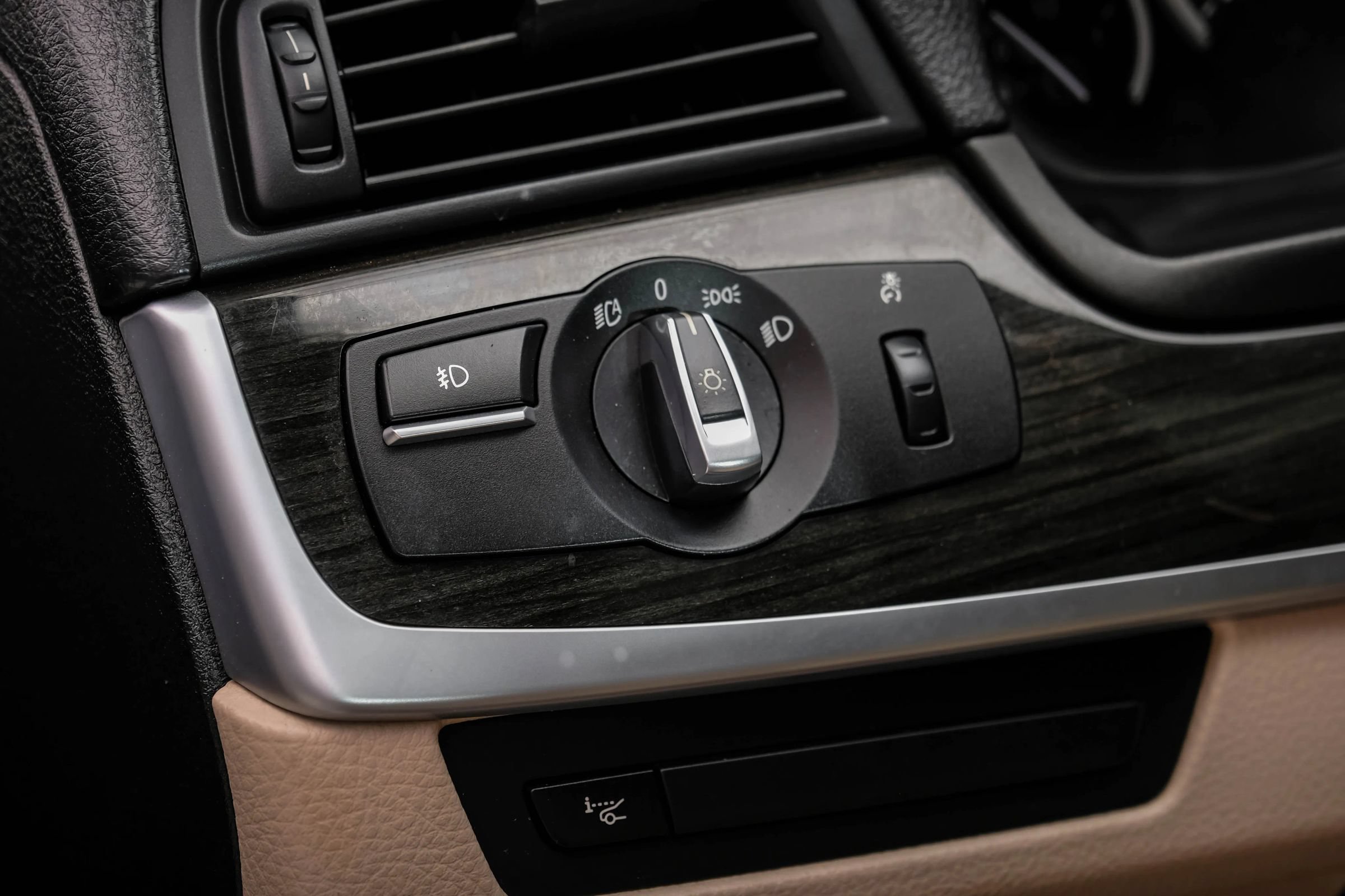 Used 2013 BMW 535i Sedan RWD image 30