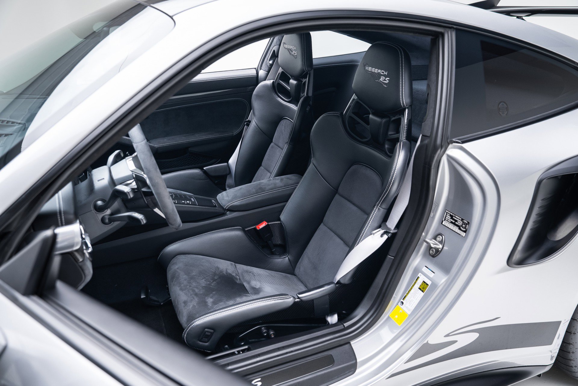 Used 2019 Porsche 911 GT3 RS image 32