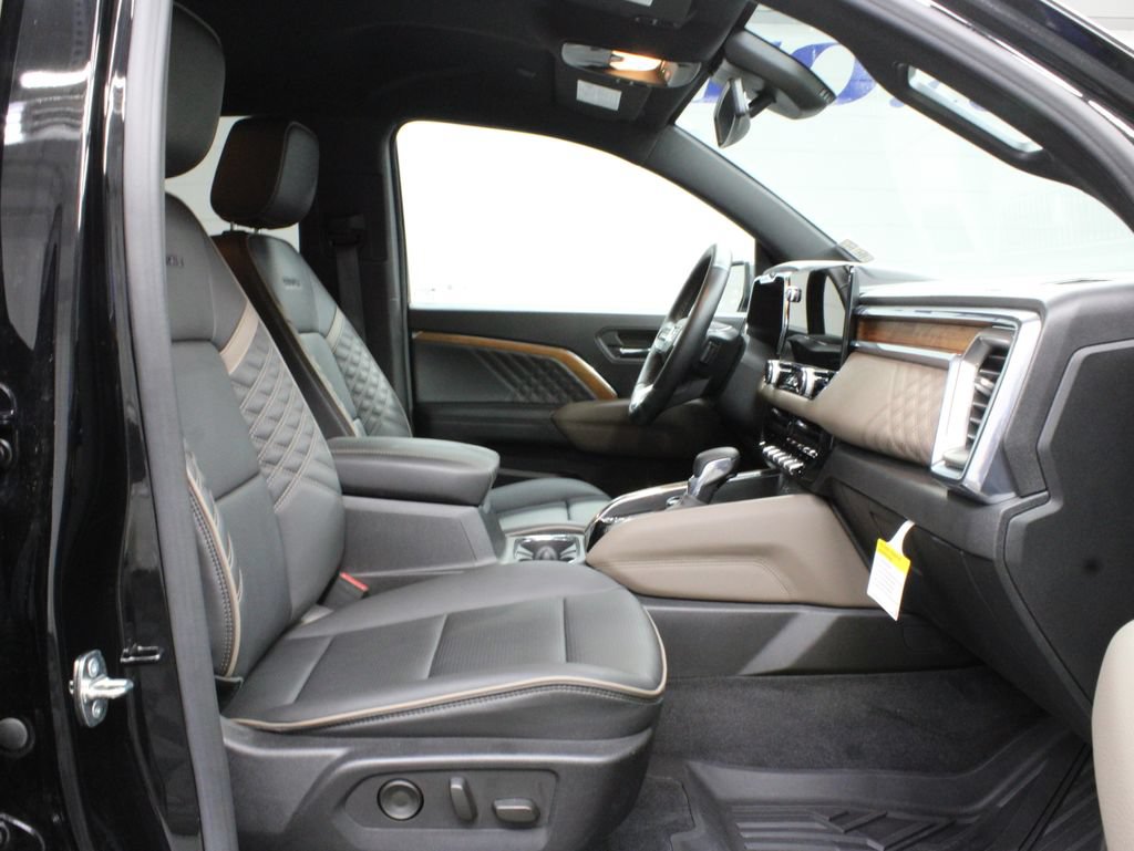 Used 2023 GMC Canyon Denali AWD/4WD image 38