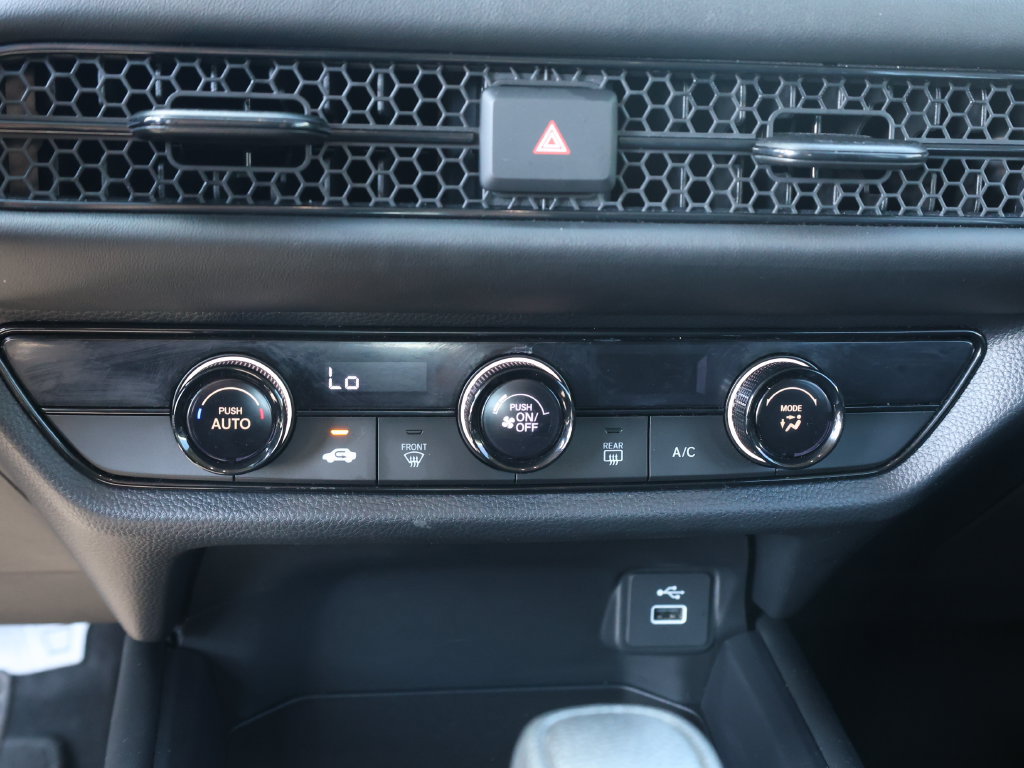 Used 2024 Honda HR-V LX image 25