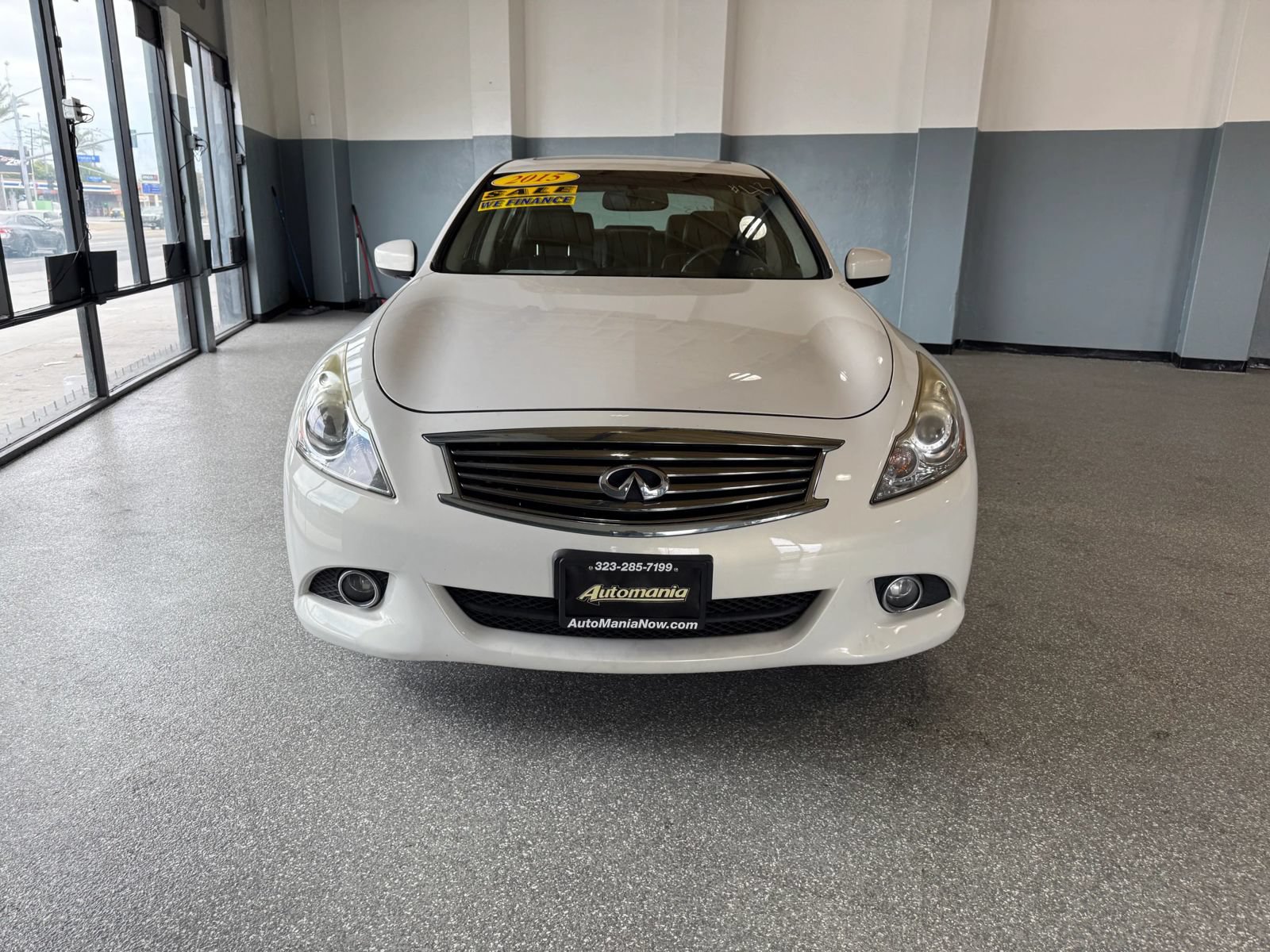 Used 2015 INFINITI Q40 w/ Navigation Package RWD image 2