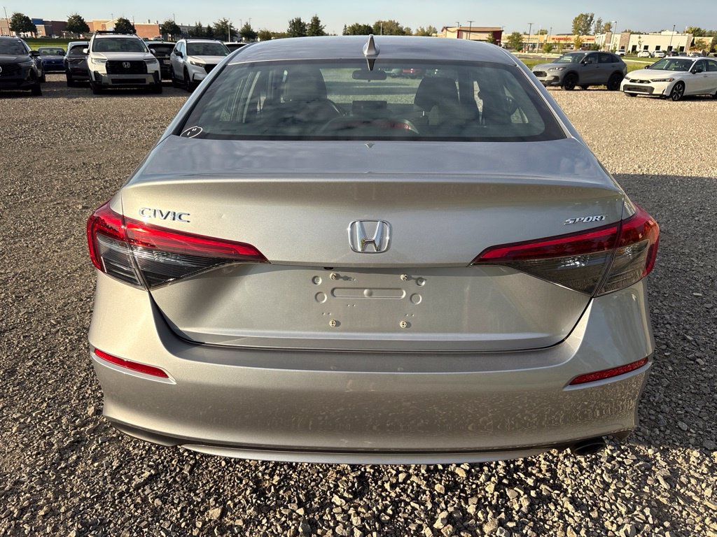 Used 2023 Honda Civic Sport image 9