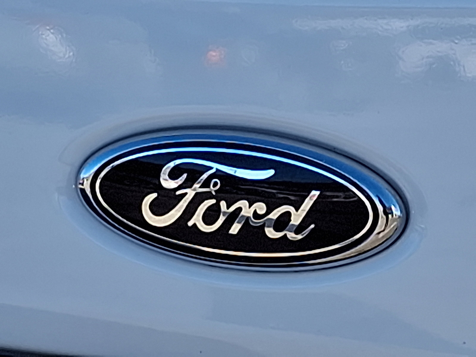 Certified 2024 Ford Transit 250 Low Roof w/ Exterior Upgrade Package image 29