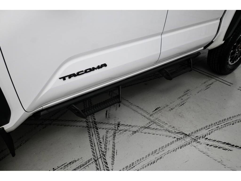 Used 2024 Toyota Tacoma TRD Off-Road w/ TRD Off Road Premium Package image 63