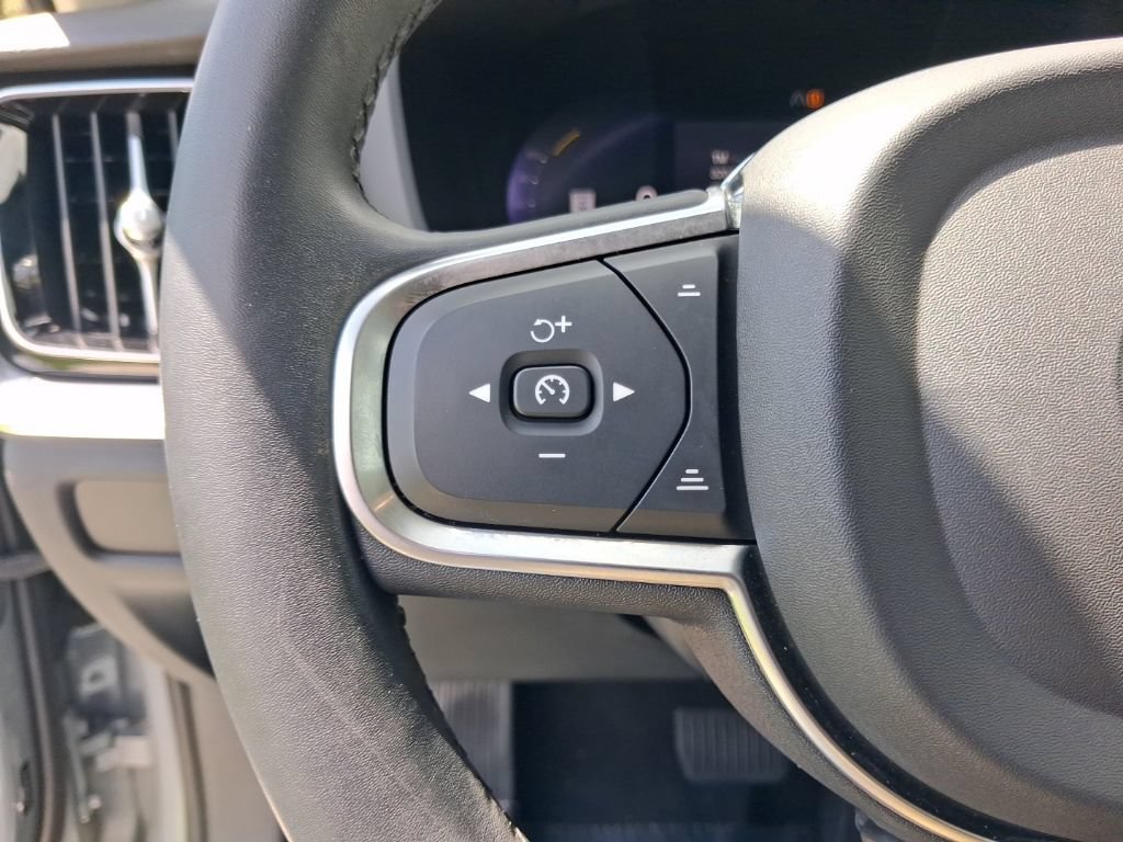 Used 2024 Volvo S60 B5 Core w/ Climate Package FWD image 19