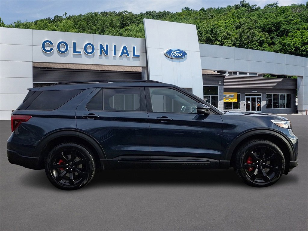 Certified 2023 Ford Explorer ST w/ Equipment Group 401A image 7