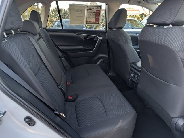 Certified 2025 Toyota RAV4 LE AWD/4WD image 28
