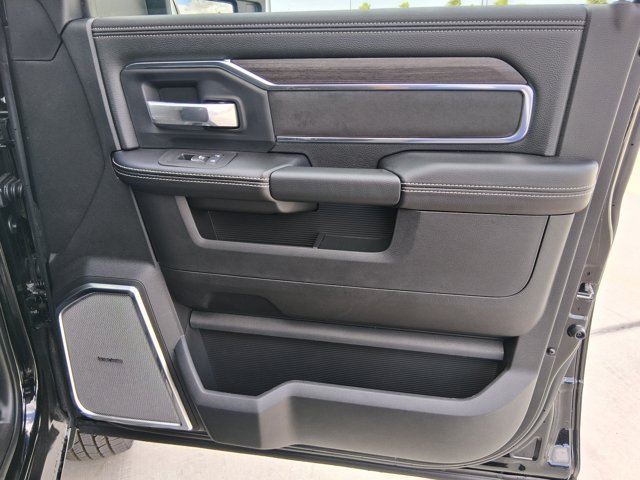 New 2026 RAM 3500 Laramie AWD/4WD image 24