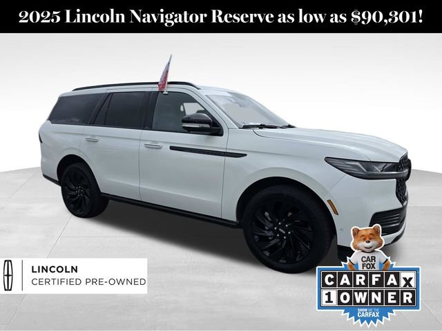 Certified 2025 Lincoln Navigator Reserve w/ Jet Appearance Package image 1