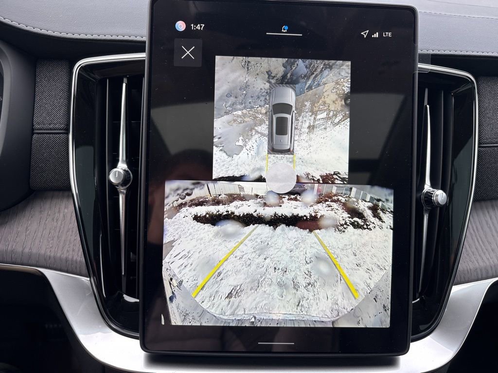 New 2026 Volvo XC90 B6 Ultra w/ Protection Package image 29