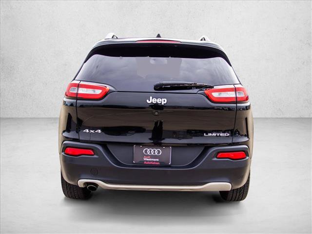 Used 2017 Jeep Cherokee Limited AWD/4WD image 6