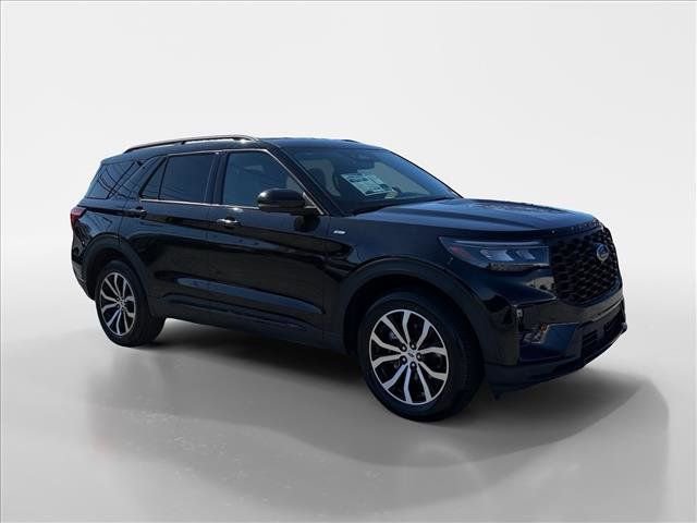 Used 2025 Ford Explorer ST-Line AWD/4WD image 7