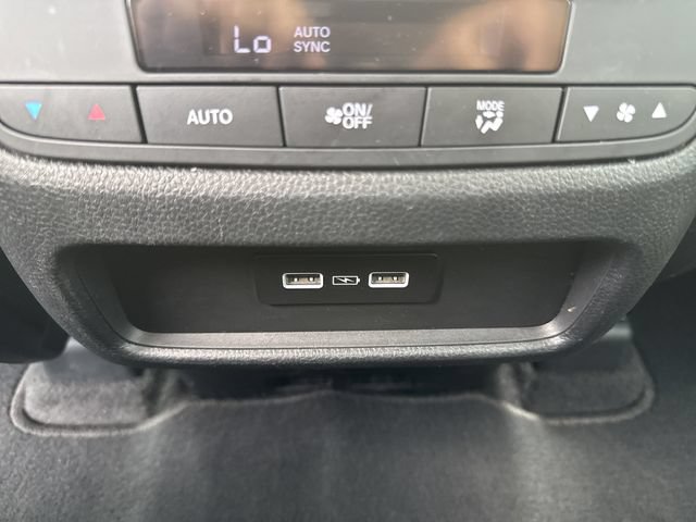 Used 2023 Honda Pilot EX-L image 17