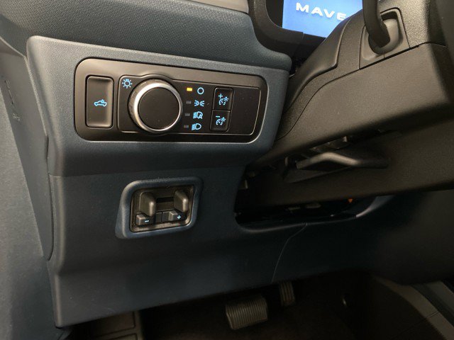 New 2025 Ford Maverick XLT w/ XLT Luxury Package image 41
