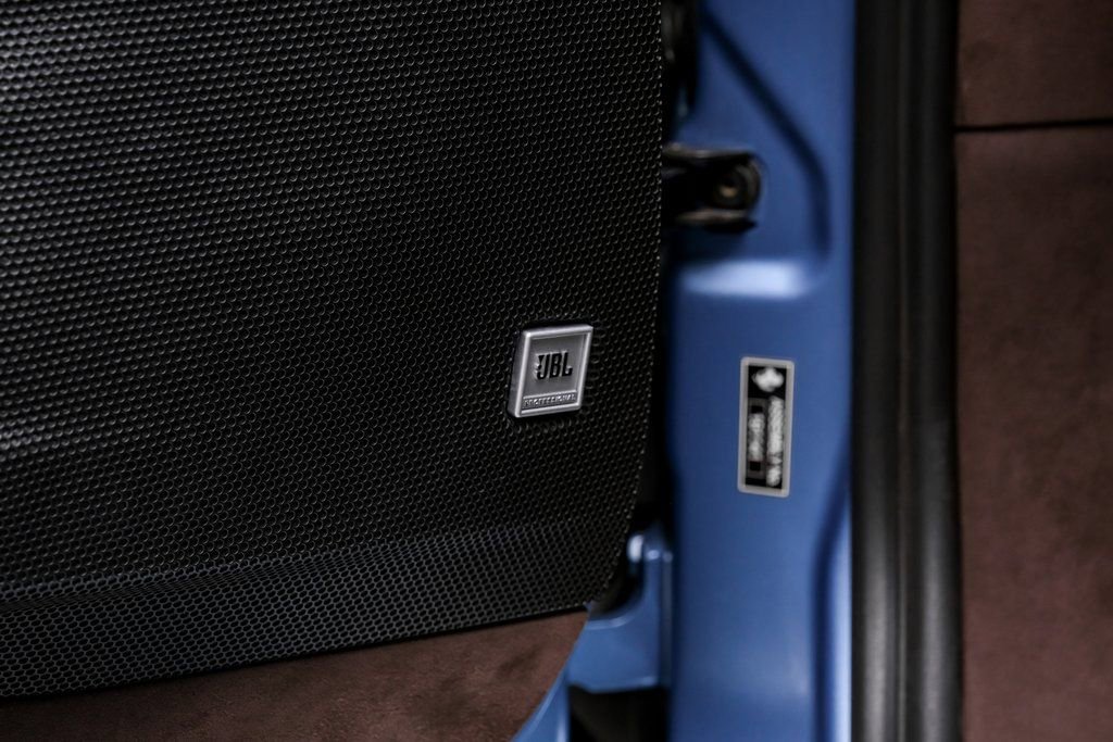 Used 2022 Ferrari SF90 Spider image 46