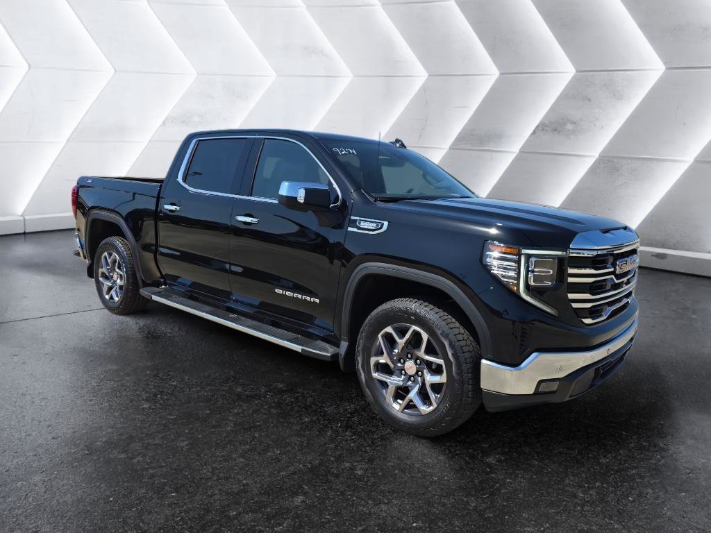 New 2026 GMC Sierra 1500 SLT w/ SLT Premium Package AWD/4WD image 3