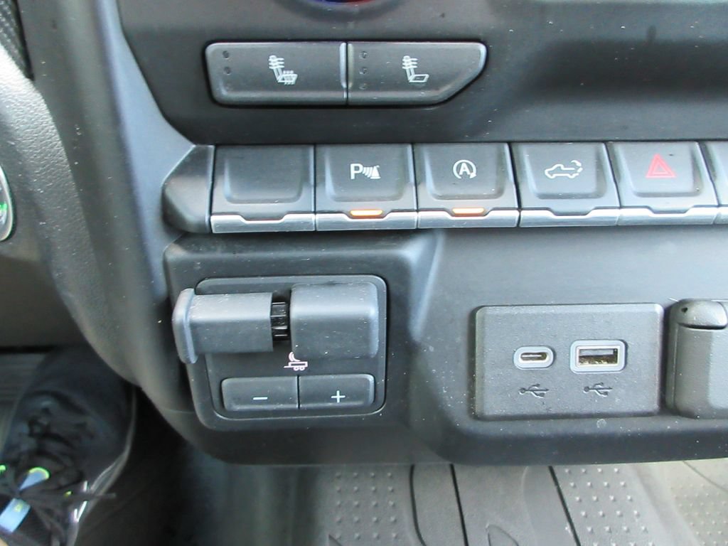 Certified 2019 Chevrolet Silverado 1500 RST AWD/4WD image 32