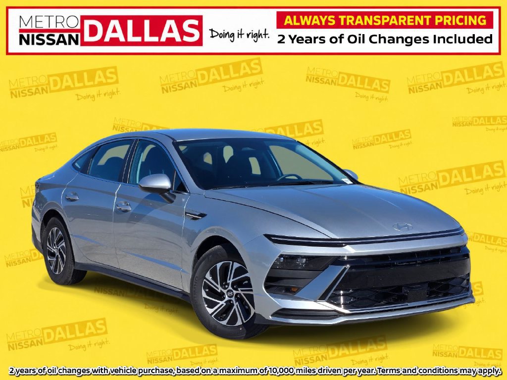 Used 2026 Hyundai Sonata Blue FWD image 1