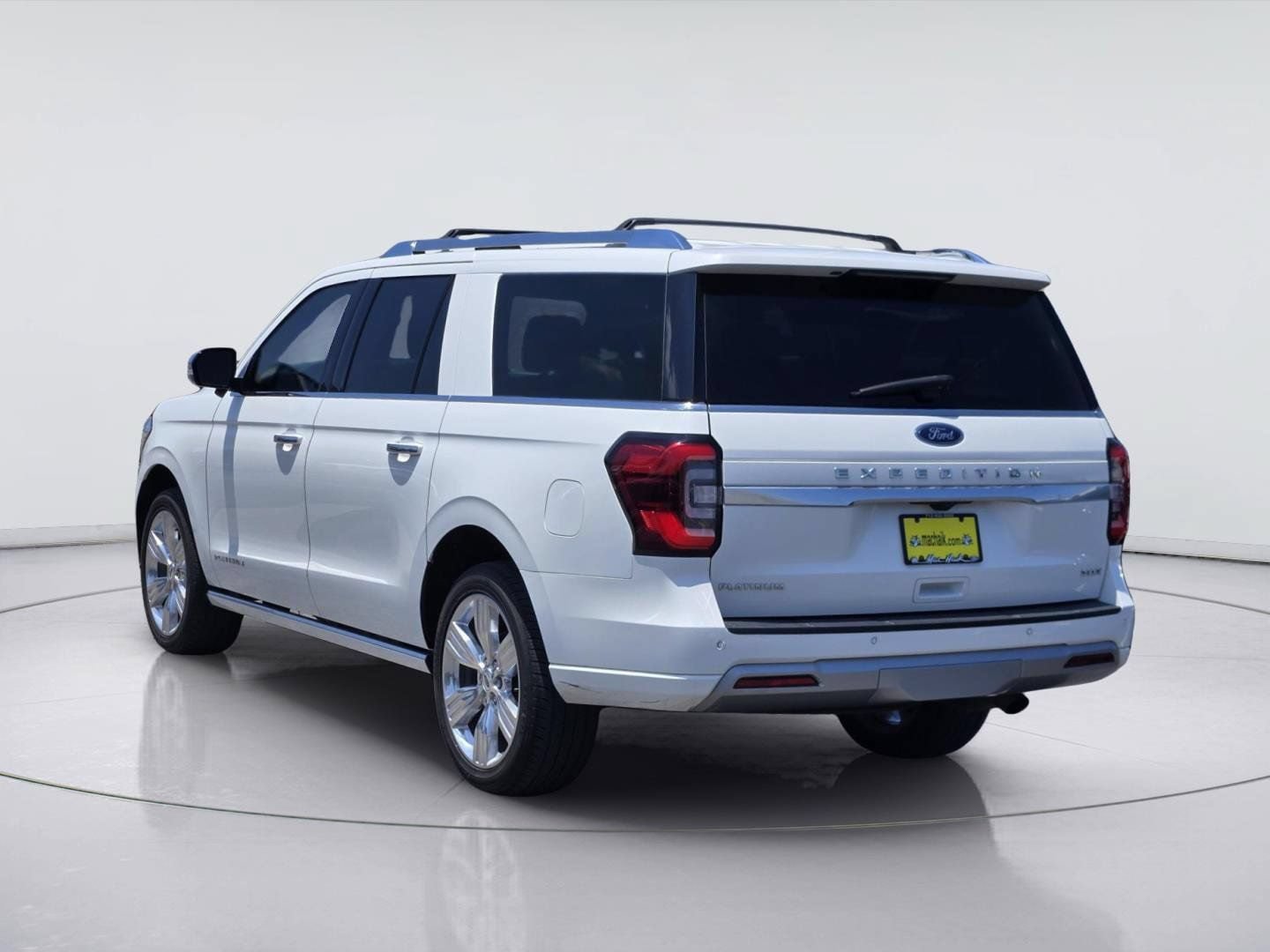 Used 2023 Ford Expedition Max Platinum AWD/4WD image 14