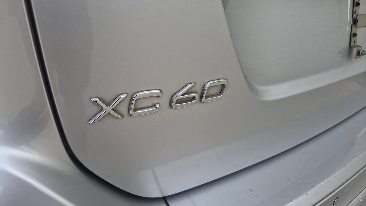 Used 2015 Volvo XC60 T5 Platinum FWD image 21