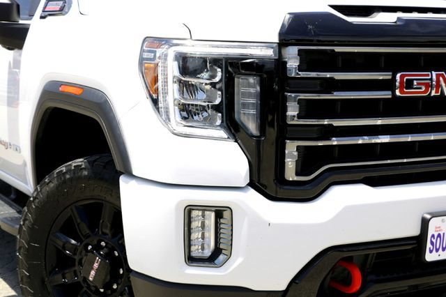 Used 2021 GMC Sierra 2500 AT4 AWD/4WD image 3