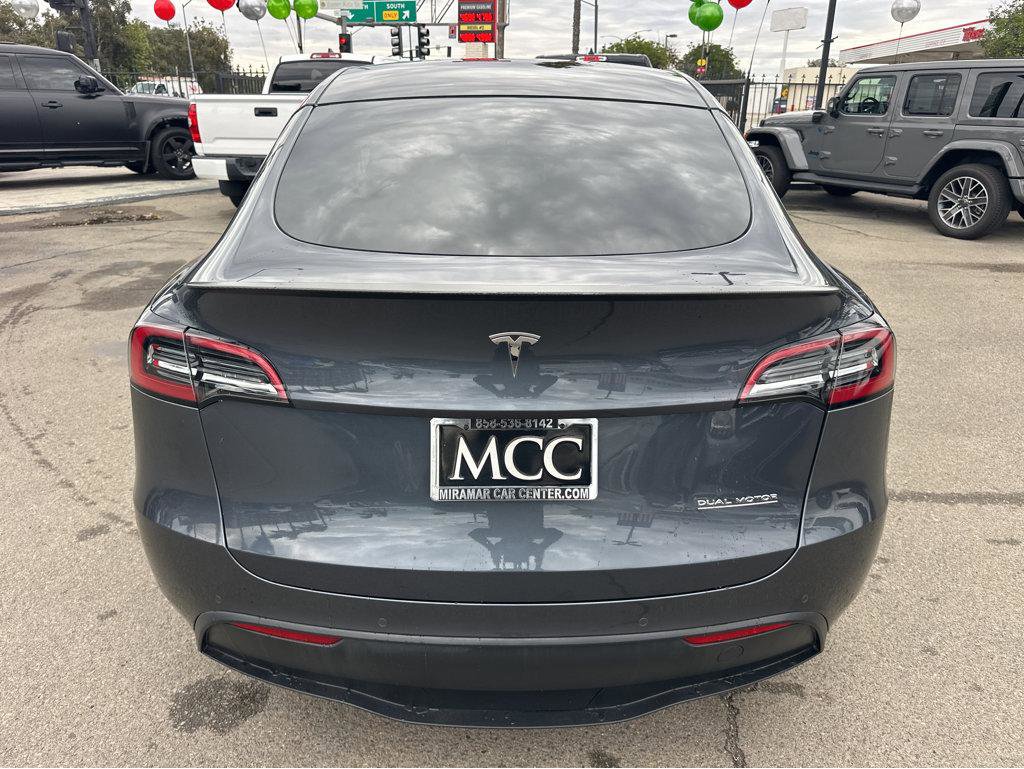 Used 2022 Tesla Model Y Performance image 12