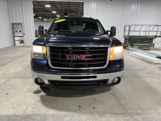 Used 2010 GMC Sierra 2500 SLE image 2