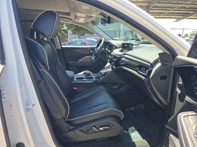Used 2023 Acura MDX SH-AWD w/ Advance Package image 6