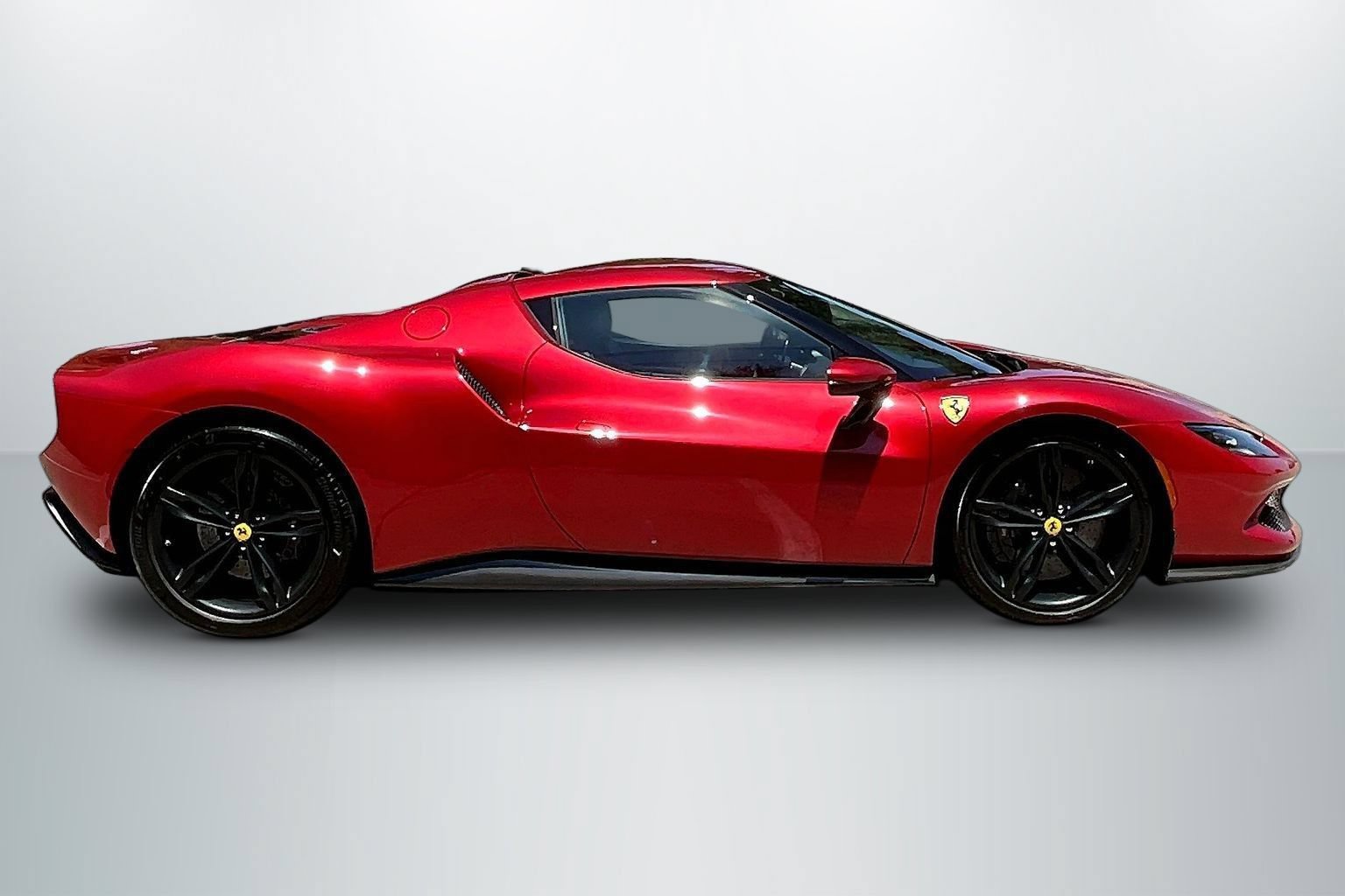 Used 2022 Ferrari 296 GTB RWD image 4