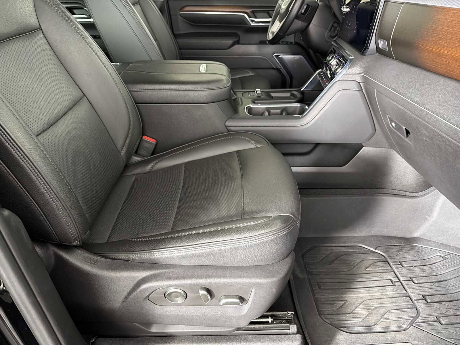 Certified 2024 GMC Sierra 2500 Denali image 13