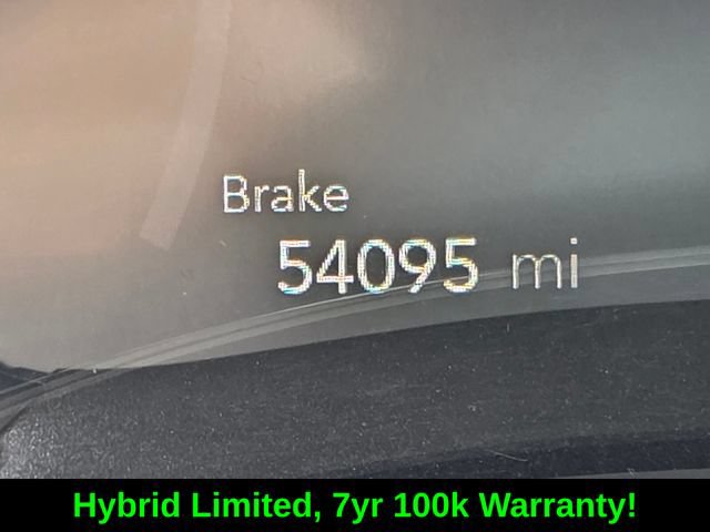 Used 2023 Chrysler Pacifica Limited FWD image 33