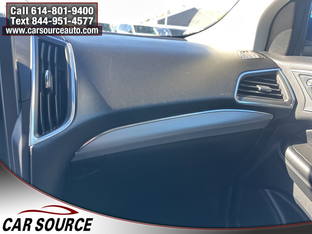 Used 2022 Ford Edge Titanium w/ Equipment Group 301A image 22