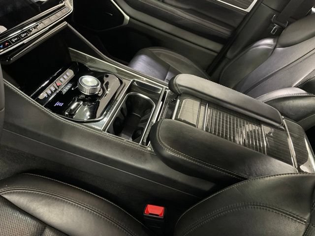 Used 2022 Jeep Wagoneer Series II w/ Rear Seat Video Group 1 AWD/4WD image 14