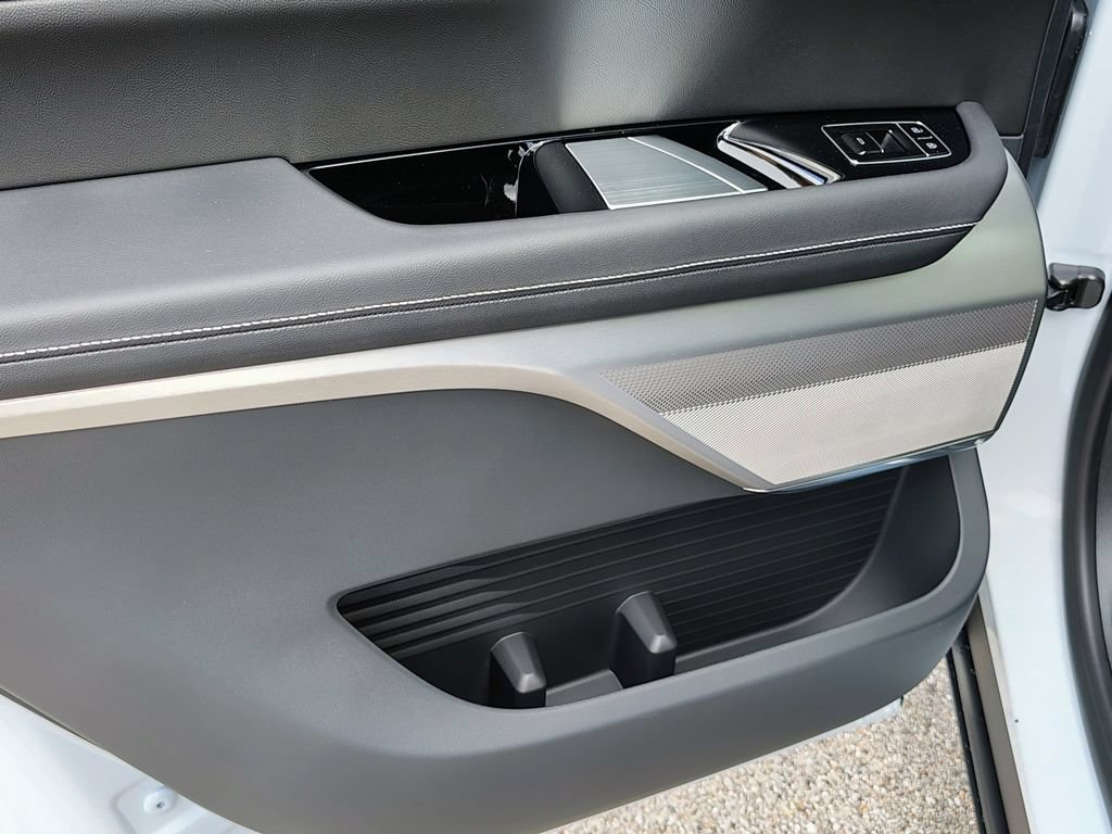New 2027 Cadillac Vistiq Premium Luxury AWD/4WD image 41