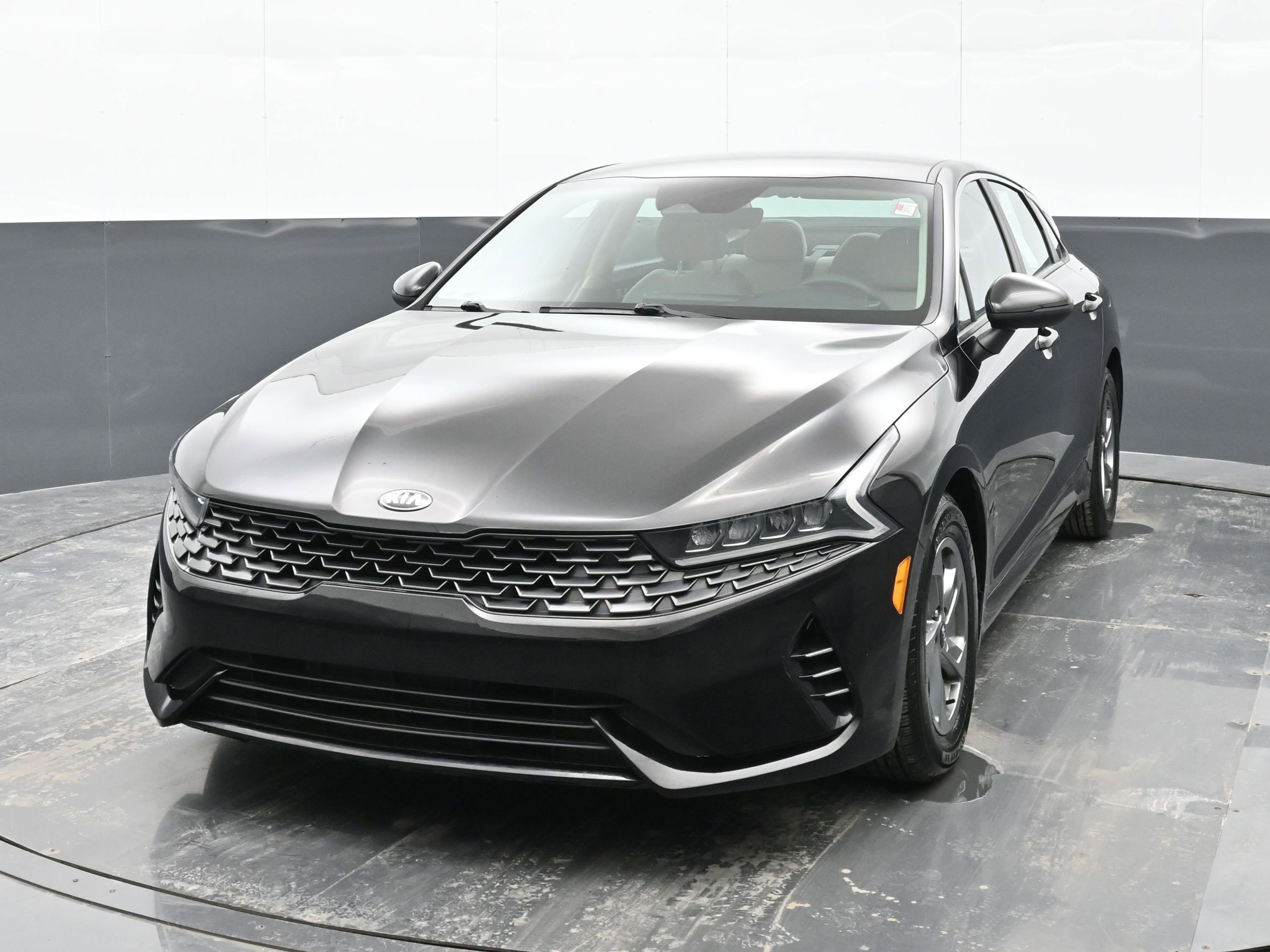 Used 2021 Kia K5 LXS image 4