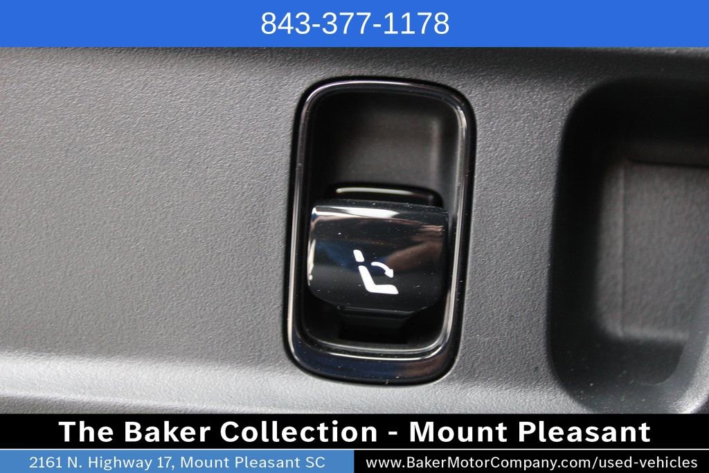 Certified 2026 Mercedes-Benz GLC 300 4MATIC image 9