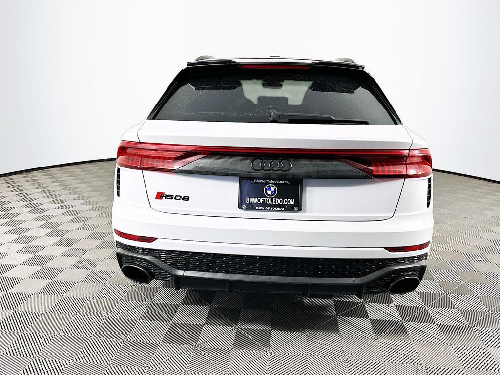Used 2024 Audi RS Q8 image 8