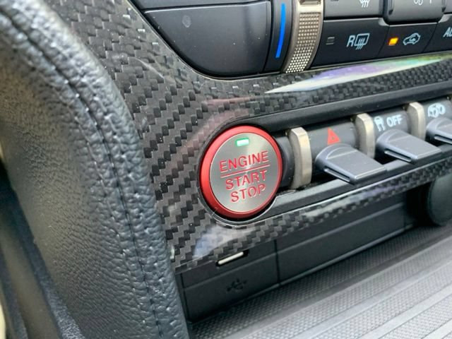 Certified 2021 Ford Mustang Shelby GT500 w/ Technology Package RWD image 17