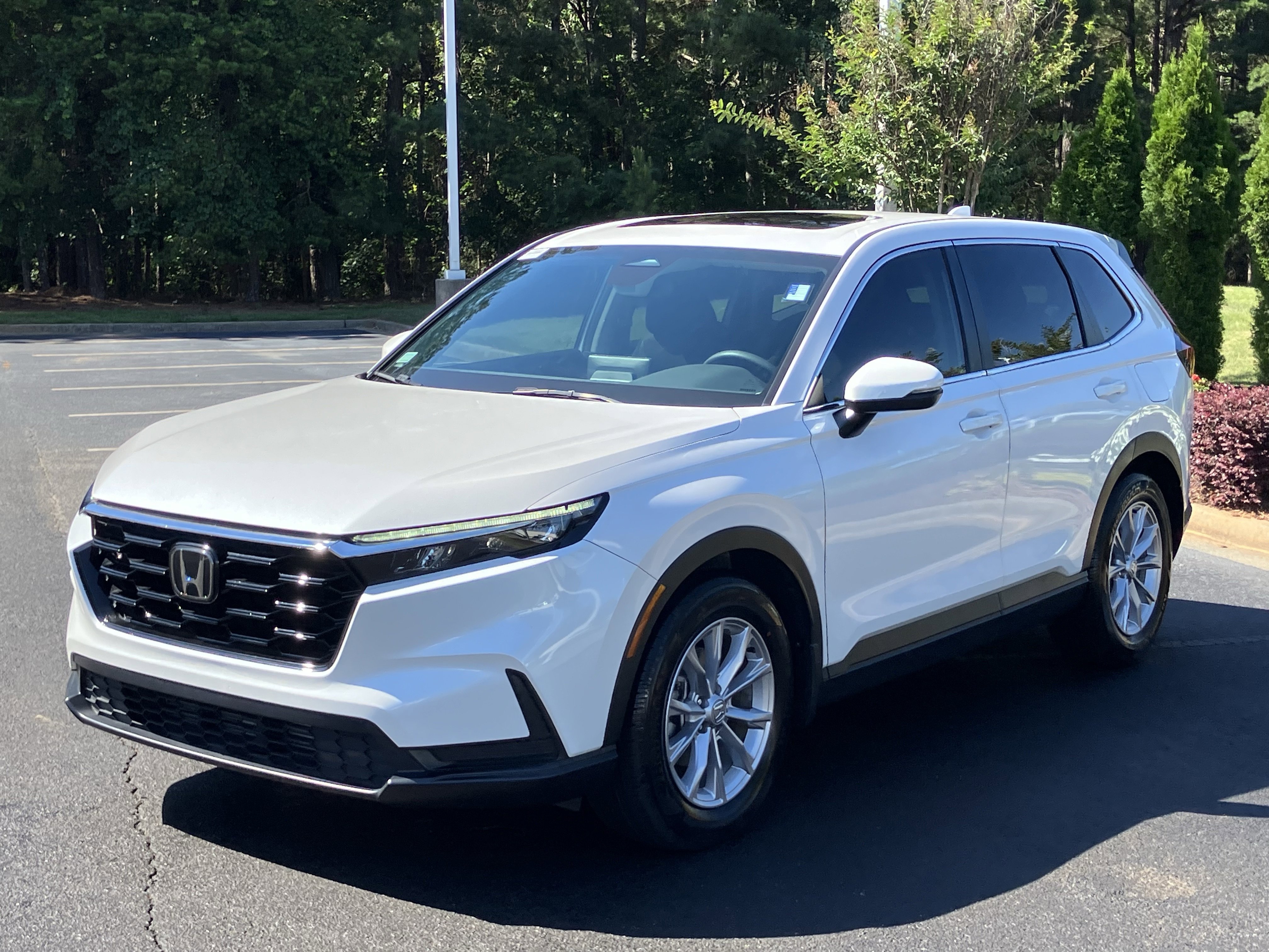 Used 2023 Honda CR-V EX image 5