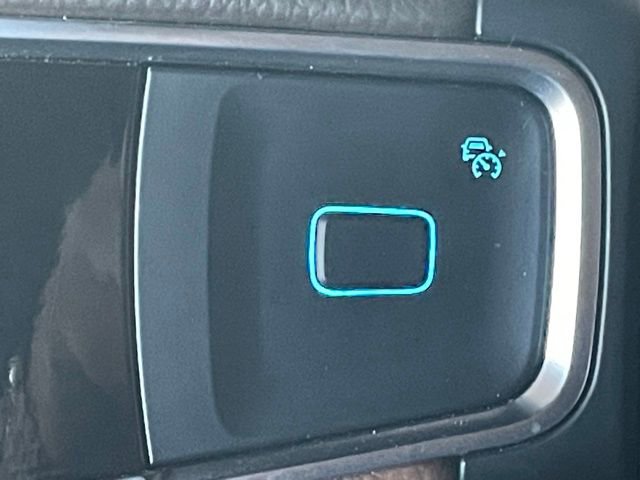 Used 2025 Ford Expedition King Ranch image 8