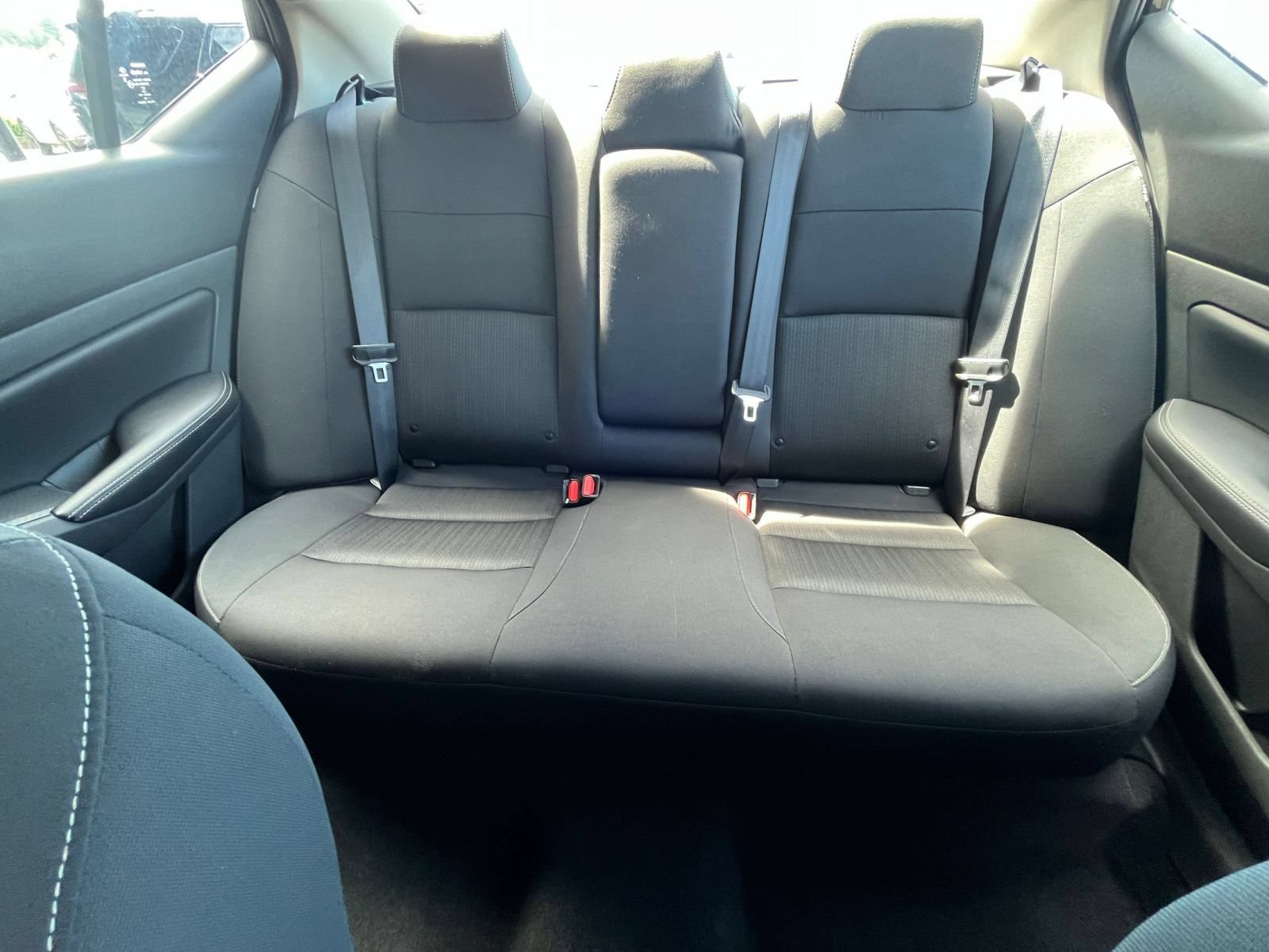 Used 2025 Nissan Altima 2.5 SV FWD image 39