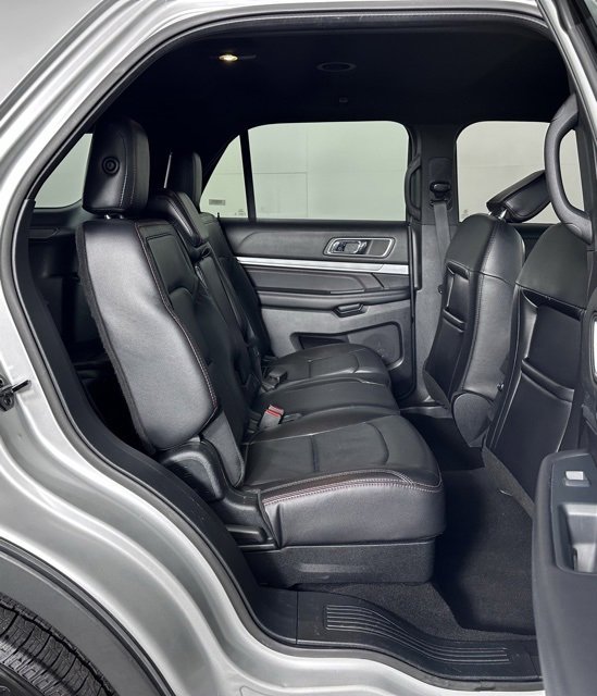 Used 2019 Ford Explorer Sport image 24