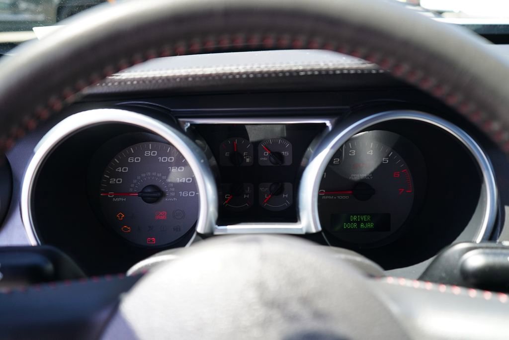 Used 2008 Ford Mustang Shelby GT500 RWD image 12