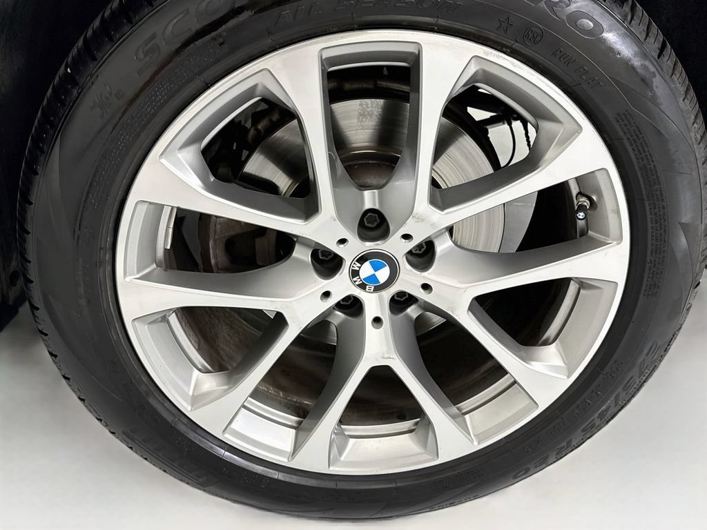 Used 2021 BMW X5 xDrive40i w/ Premium Package 2 AWD/4WD image 30
