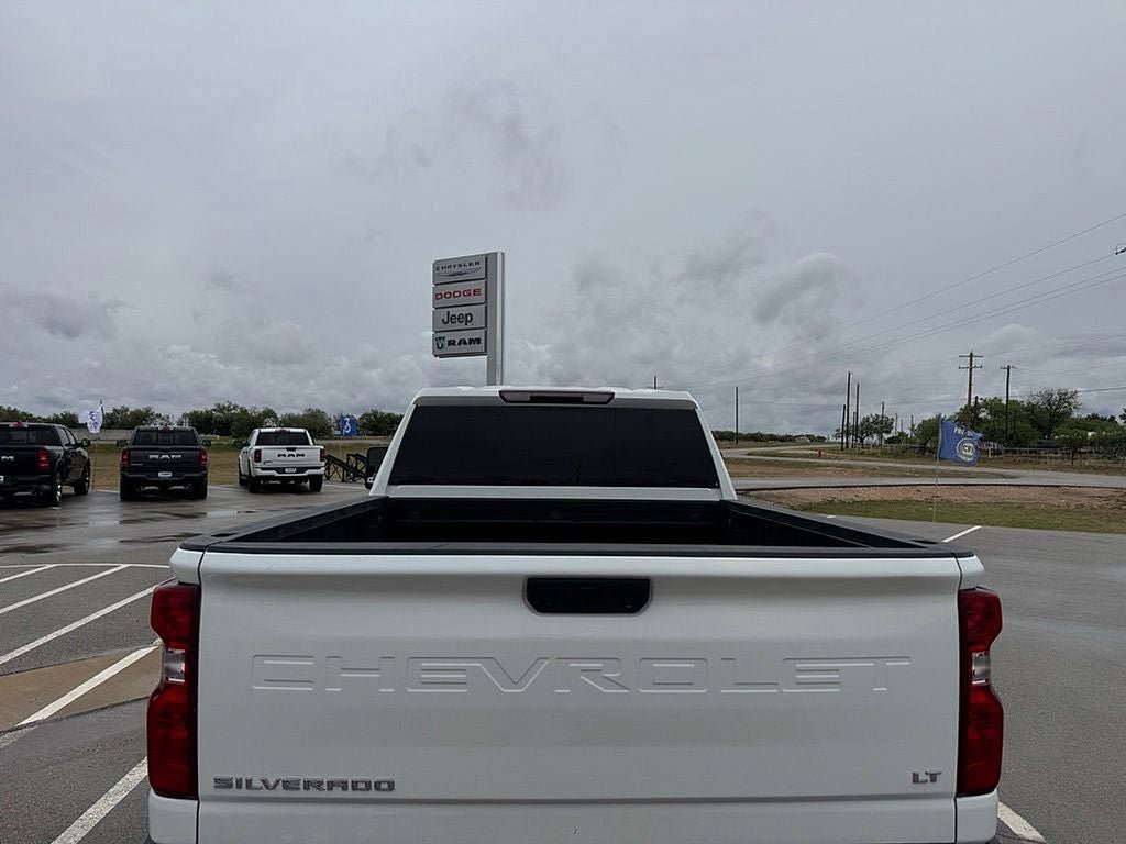 Used 2023 Chevrolet Silverado 2500 LT w/ Convenience Package AWD/4WD image 8